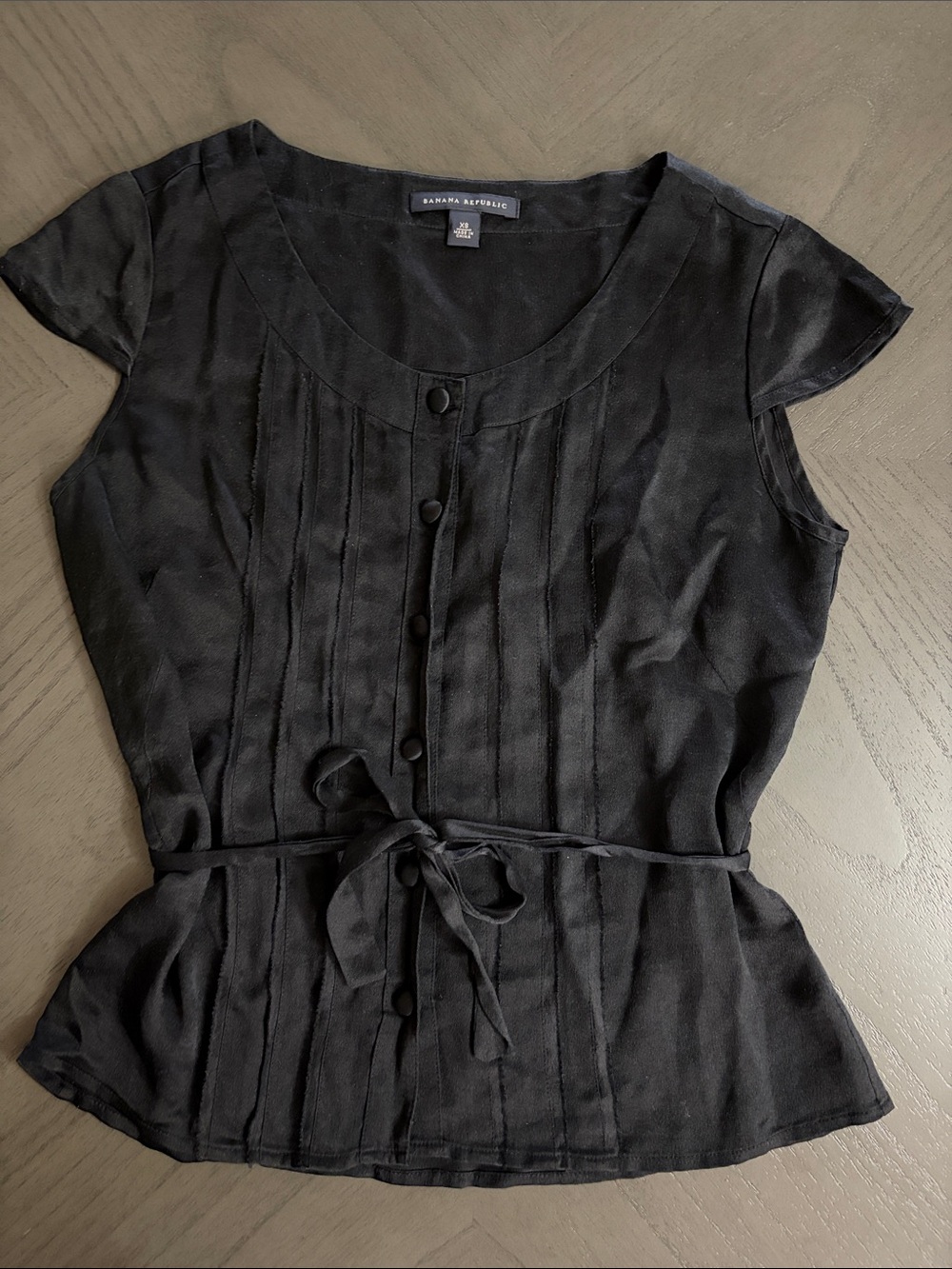 Banana Republic Black Short Sleeve Tie-Front Blouse